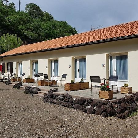 Domaine De La Palle Pontgibaud Exterior foto